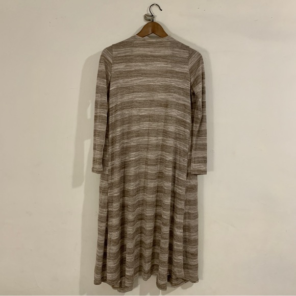 LuLaRoe Sarah Size Small Gray Cardigan Robe - Picture 3 of 9